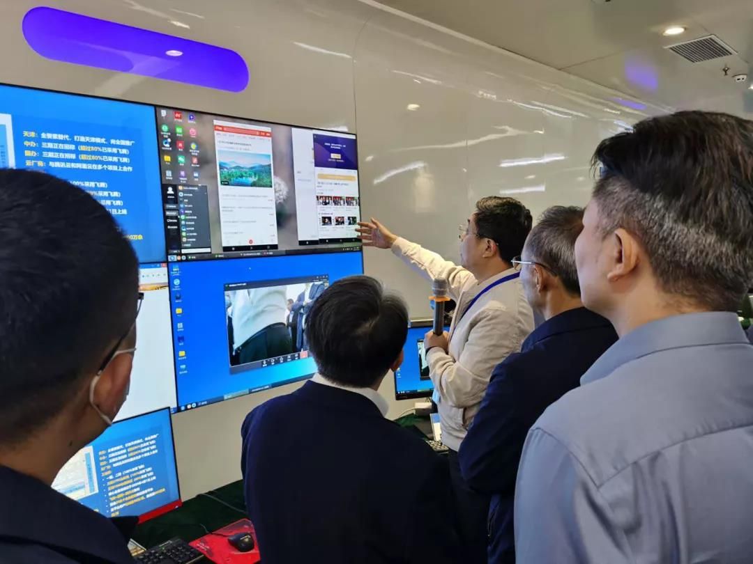 辽宁省委网信办领导赴津调研麒麟软件
