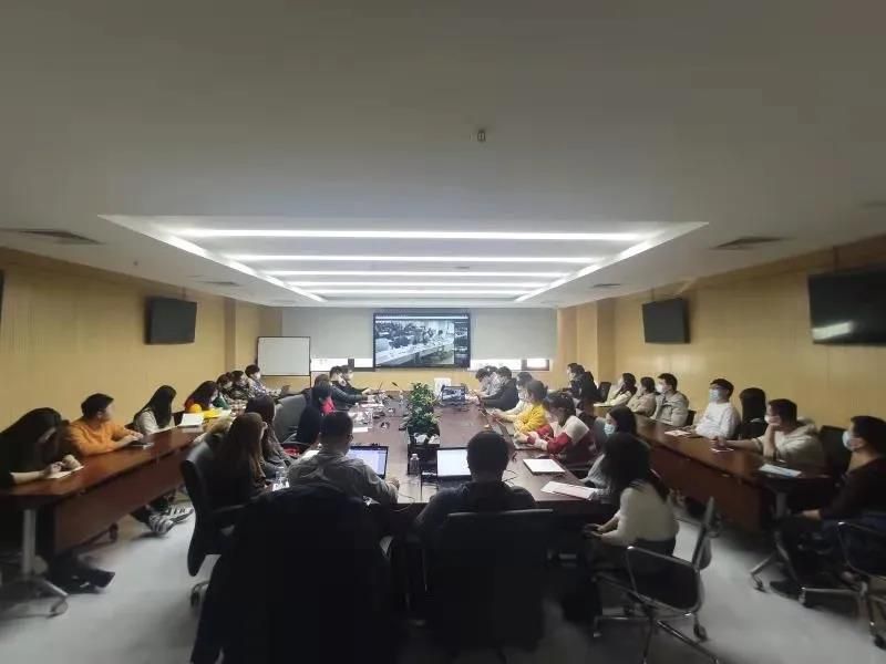 共青团麒麟软件有限公司第一次团员大会胜利召开