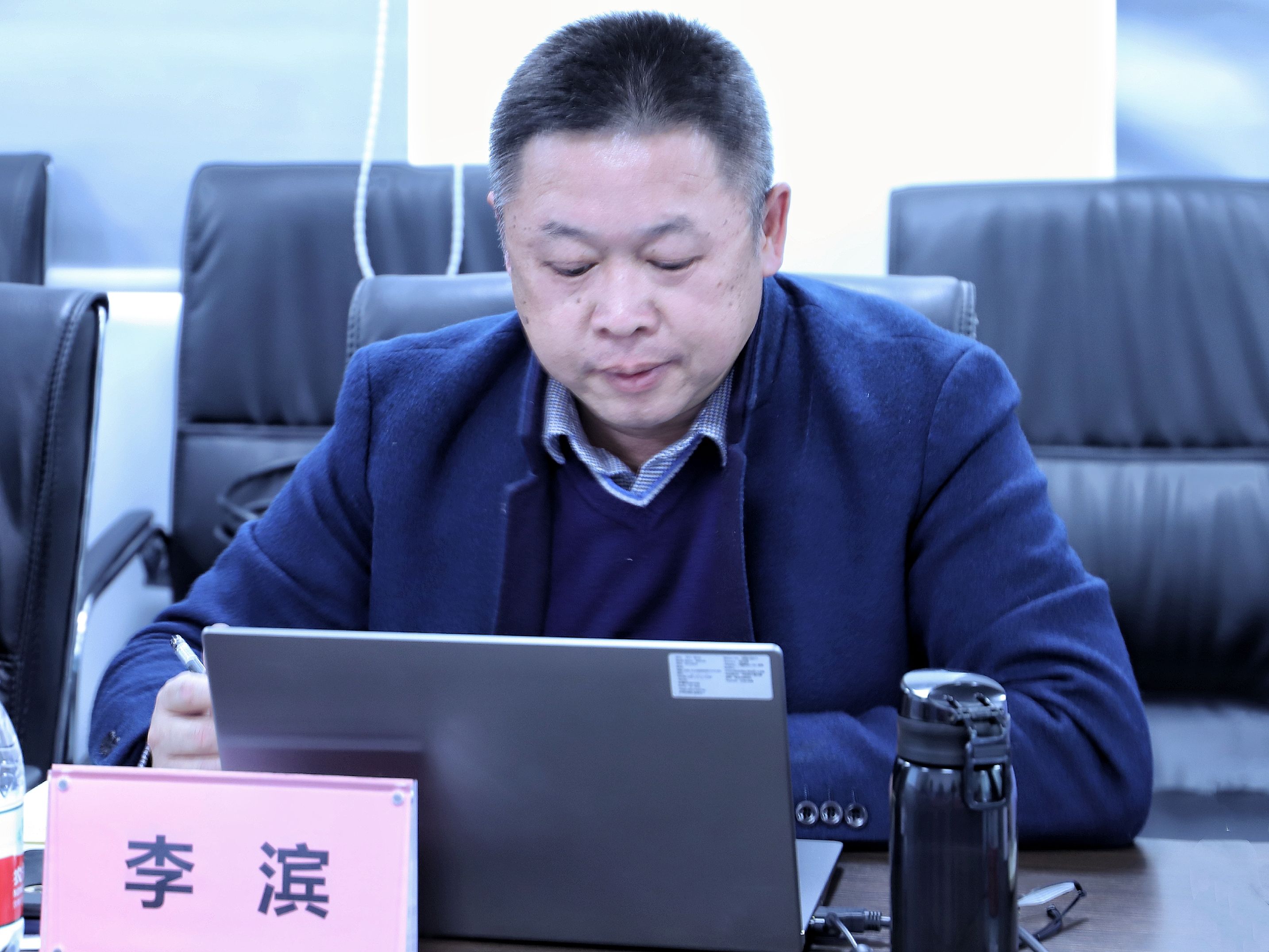信创攻坚，协同共进！广州市信创联盟深入麒麟软件进行调研